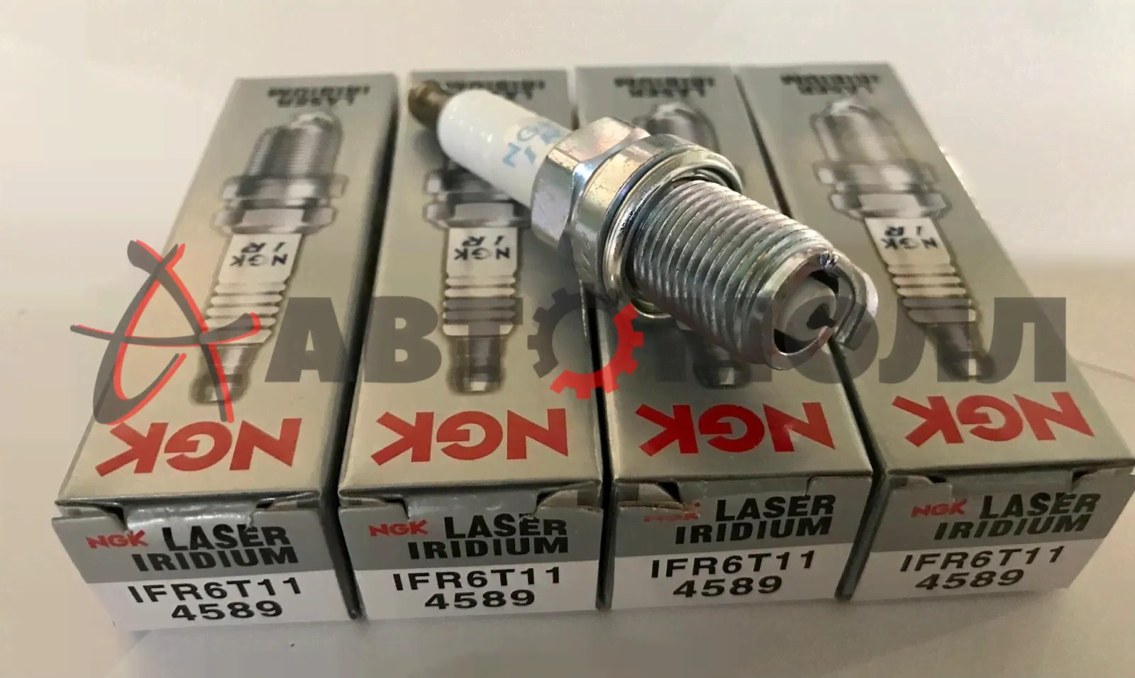 Свеча зажигания NGK Iridium Laser Premium IFR6T11 4589