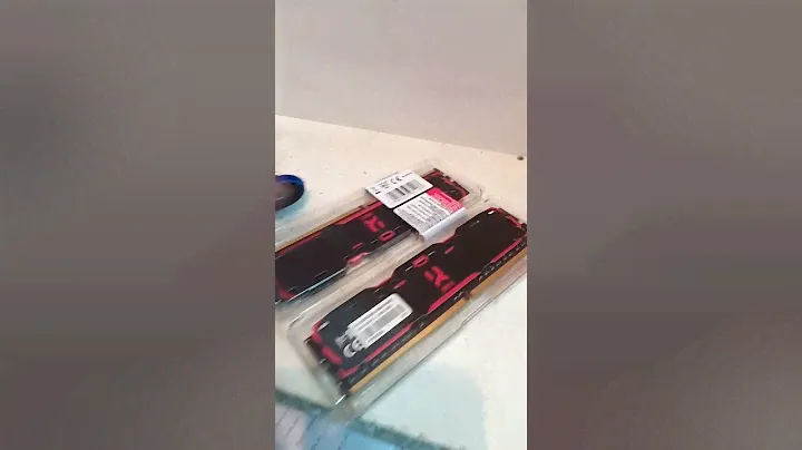 Распаковка Goodram DDR4-3200 16384MB из Rozetka